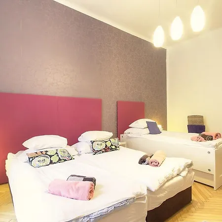 Apartment Centrum Old Town Square Prag